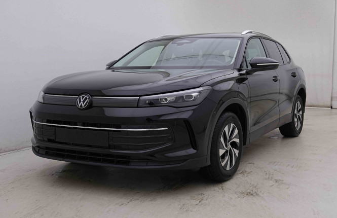 VOLKSWAGEN_VOLKSWAGEN_TIGUAN_2654136_26.jpg