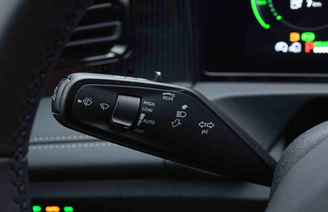 VOLKSWAGEN_VOLKSWAGEN_TIGUAN_2654141_17.jpg
