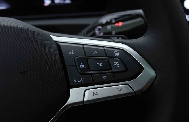 VOLKSWAGEN_VOLKSWAGEN_TIGUAN_2654141_20.jpg