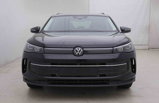 VOLKSWAGEN_VOLKSWAGEN_TIGUAN_2654141_28.jpg