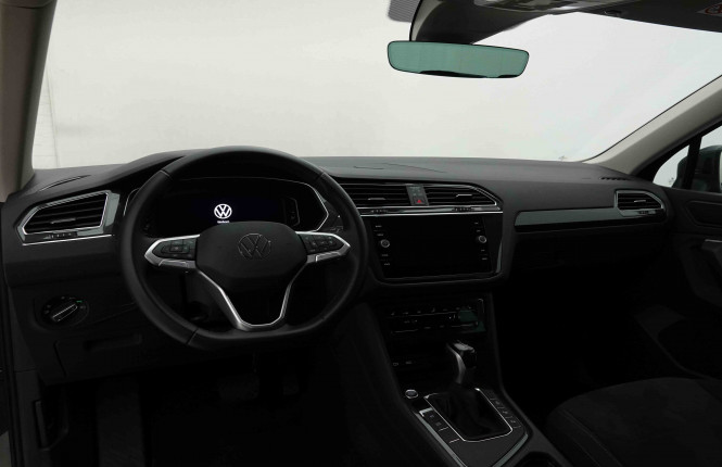 VOLKSWAGEN_VOLKSWAGEN_TIGUAN_2654206_8.jpg VOLKSWAGEN_VOLKSWAGEN_TIGUAN_2654206_8.jpg