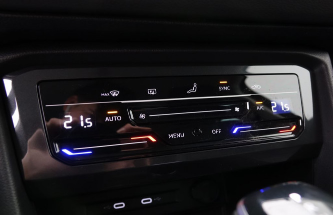 VOLKSWAGEN_VOLKSWAGEN_TIGUAN_2654292_14.jpg VOLKSWAGEN_VOLKSWAGEN_TIGUAN_2654292_14.jpg