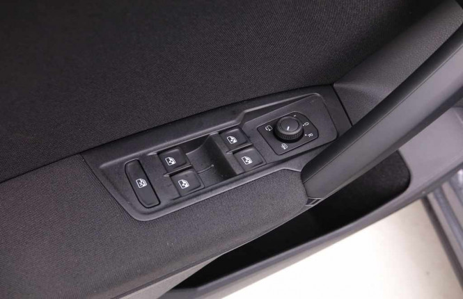 VOLKSWAGEN_VOLKSWAGEN_TIGUAN_2654292_45.jpg VOLKSWAGEN_VOLKSWAGEN_TIGUAN_2654292_45.jpg