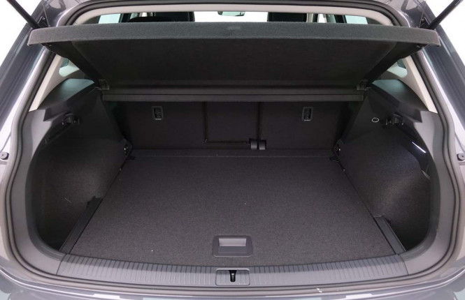 VOLKSWAGEN_VOLKSWAGEN_TIGUAN_2654292_54.jpg VOLKSWAGEN_VOLKSWAGEN_TIGUAN_2654292_54.jpg