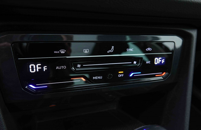 VOLKSWAGEN_VOLKSWAGEN_TIGUAN_2654966_15.jpg VOLKSWAGEN_VOLKSWAGEN_TIGUAN_2654966_15.jpg