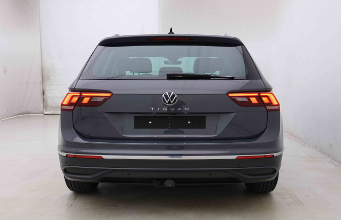 VOLKSWAGEN_VOLKSWAGEN_TIGUAN_2655222_27.jpg