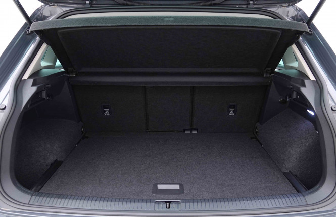 VOLKSWAGEN_VOLKSWAGEN_TIGUAN_2655222_5.jpg