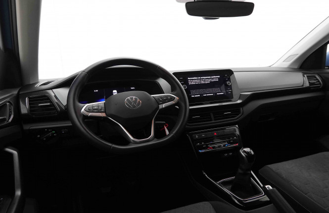 VOLKSWAGEN_VOLKSWAGEN_T_CROSS_2549631_7.jpg