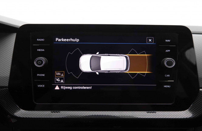VOLKSWAGEN_VOLKSWAGEN_T_CROSS_2549634_11.jpg
