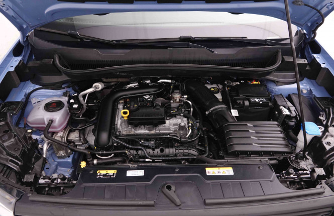 VOLKSWAGEN_VOLKSWAGEN_T_CROSS_2549634_22.jpg