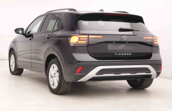 VOLKSWAGEN_VOLKSWAGEN_T_CROSS_2549635_27.jpg