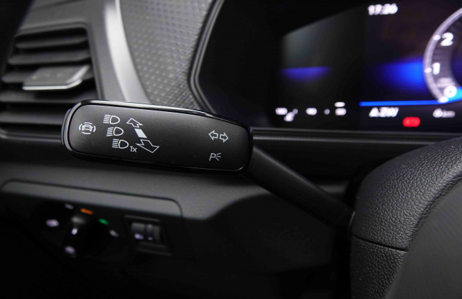 VOLKSWAGEN_VOLKSWAGEN_T_CROSS_2551145_14.jpg VOLKSWAGEN_VOLKSWAGEN_T_CROSS_2551145_14.jpg