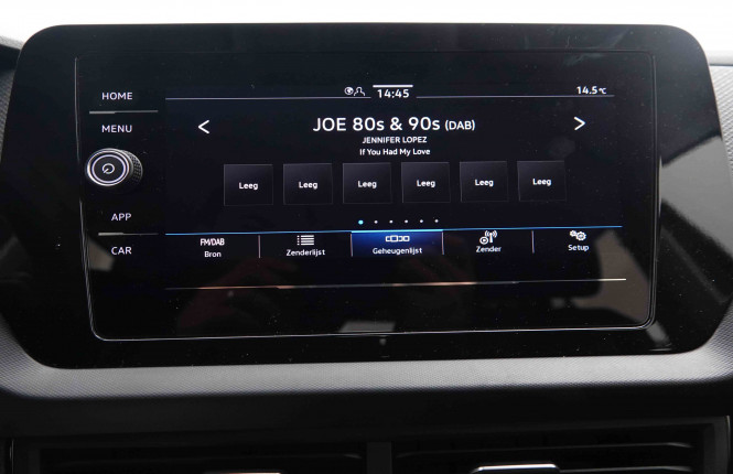 VOLKSWAGEN_VOLKSWAGEN_T_CROSS_2551146_10.jpg VOLKSWAGEN_VOLKSWAGEN_T_CROSS_2551146_10.jpg