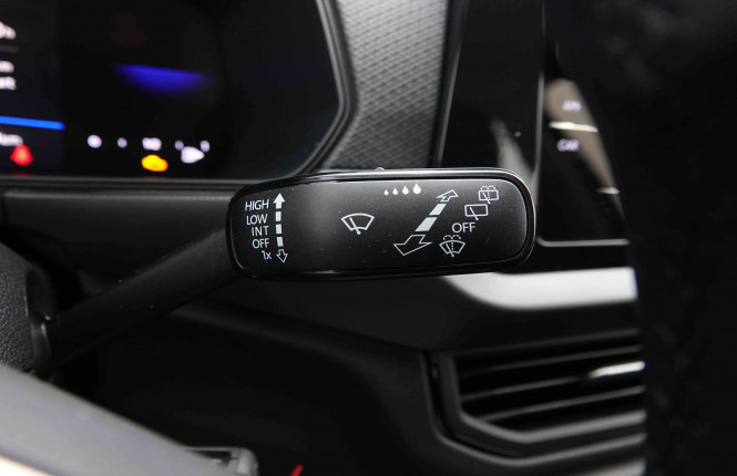 VOLKSWAGEN_VOLKSWAGEN_T_CROSS_2551146_16.jpg VOLKSWAGEN_VOLKSWAGEN_T_CROSS_2551146_16.jpg