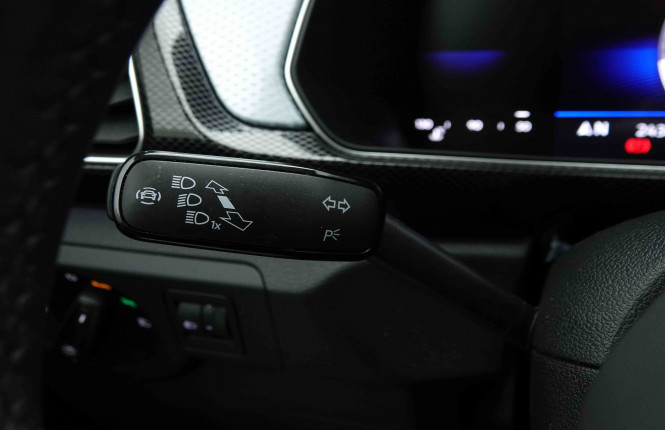 VOLKSWAGEN_VOLKSWAGEN_T_CROSS_2653072_15.jpg VOLKSWAGEN_VOLKSWAGEN_T_CROSS_2653072_15.jpg