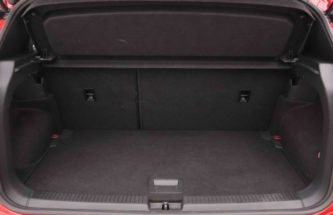 VOLKSWAGEN_VOLKSWAGEN_T_CROSS_2653243_32.jpg VOLKSWAGEN_VOLKSWAGEN_T_CROSS_2653243_32.jpg