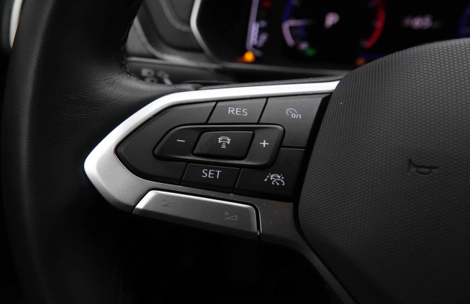 VOLKSWAGEN_VOLKSWAGEN_T_CROSS_2653243_42.jpg VOLKSWAGEN_VOLKSWAGEN_T_CROSS_2653243_42.jpg