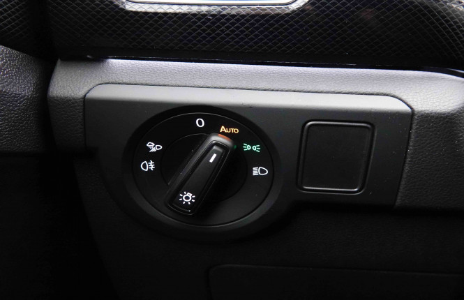 VOLKSWAGEN_VOLKSWAGEN_T_CROSS_2653243_44.jpg VOLKSWAGEN_VOLKSWAGEN_T_CROSS_2653243_44.jpg
