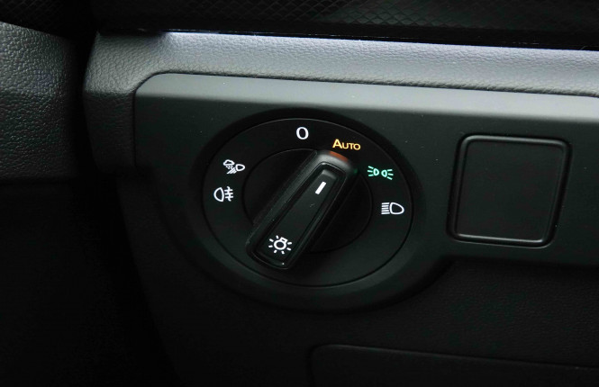 VOLKSWAGEN_VOLKSWAGEN_T_CROSS_2653245_18.jpg