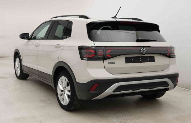 VOLKSWAGEN_VOLKSWAGEN_T_CROSS_2653621_26.jpg