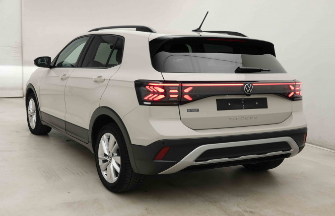 VOLKSWAGEN_VOLKSWAGEN_T_CROSS_2653625_26.jpg VOLKSWAGEN_VOLKSWAGEN_T_CROSS_2653625_26.jpg