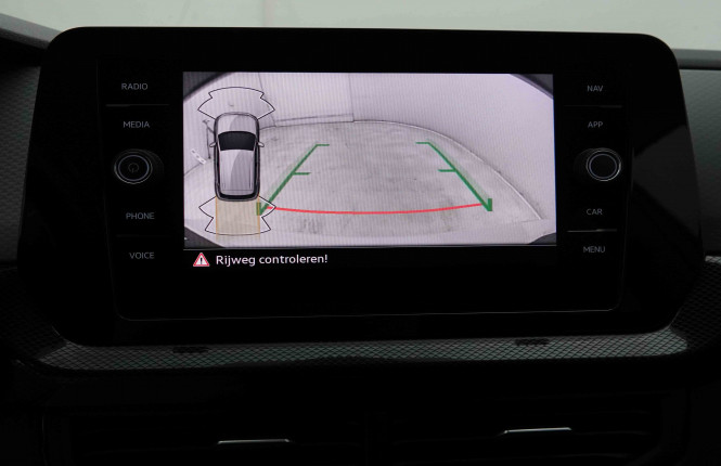 VOLKSWAGEN_VOLKSWAGEN_T_CROSS_2653626_10.jpg