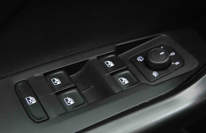 VOLKSWAGEN_VOLKSWAGEN_T_CROSS_2653629_20.jpg VOLKSWAGEN_VOLKSWAGEN_T_CROSS_2653629_20.jpg