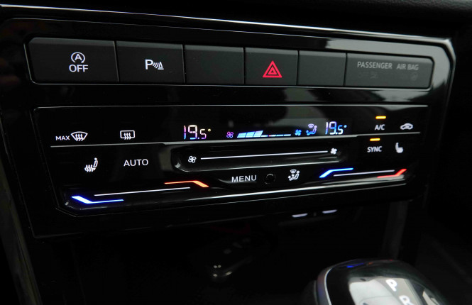 VOLKSWAGEN_VOLKSWAGEN_T_CROSS_2653631_12.jpg VOLKSWAGEN_VOLKSWAGEN_T_CROSS_2653631_12.jpg