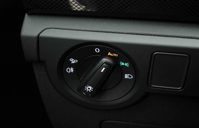 VOLKSWAGEN_VOLKSWAGEN_T_CROSS_2653633_18.jpg