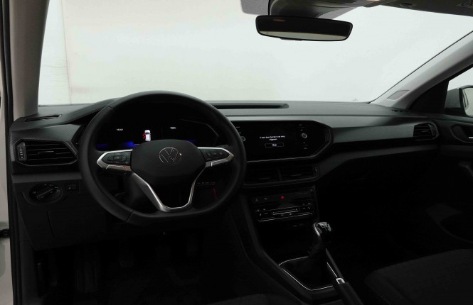 VOLKSWAGEN_VOLKSWAGEN_T_CROSS_2653687_7.jpg VOLKSWAGEN_VOLKSWAGEN_T_CROSS_2653687_7.jpg