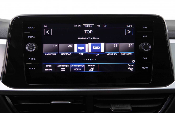 VOLKSWAGEN_VOLKSWAGEN_T_ROC_2547514_11.jpg