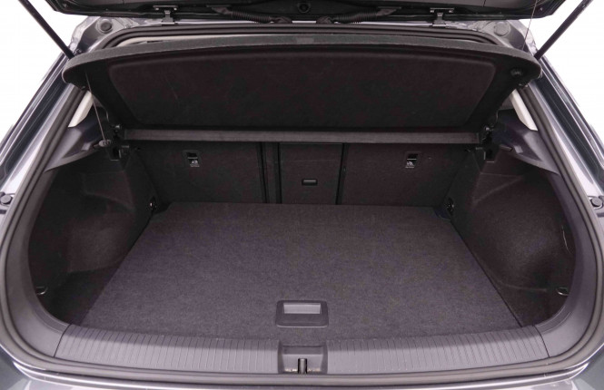 VOLKSWAGEN_VOLKSWAGEN_T_ROC_2547987_5.jpg