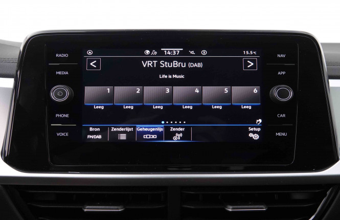 VOLKSWAGEN_VOLKSWAGEN_T_ROC_2548318_12.jpg