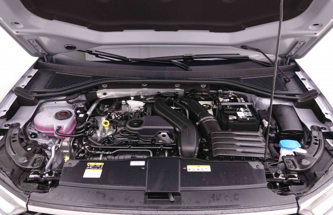 VOLKSWAGEN_VOLKSWAGEN_T_ROC_2548321_21.jpg