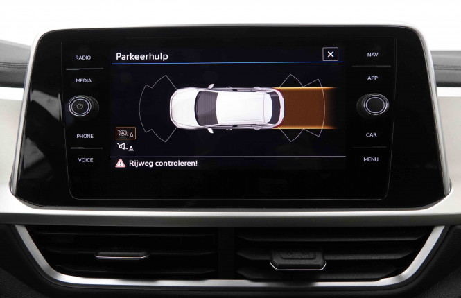 VOLKSWAGEN_VOLKSWAGEN_T_ROC_2550495_12.jpg