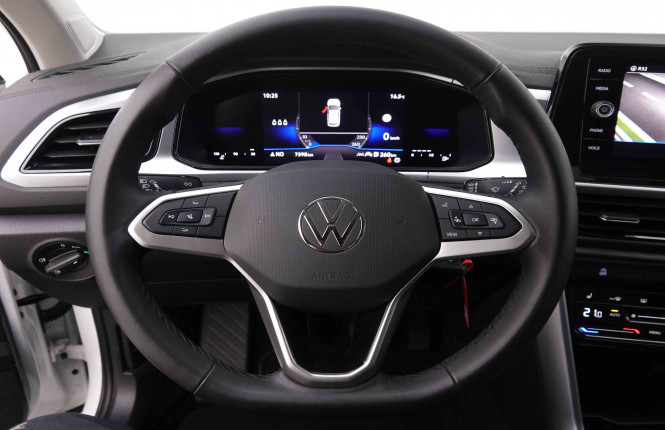 VOLKSWAGEN_VOLKSWAGEN_T_ROC_2551011_8.jpg VOLKSWAGEN_VOLKSWAGEN_T_ROC_2551011_8.jpg