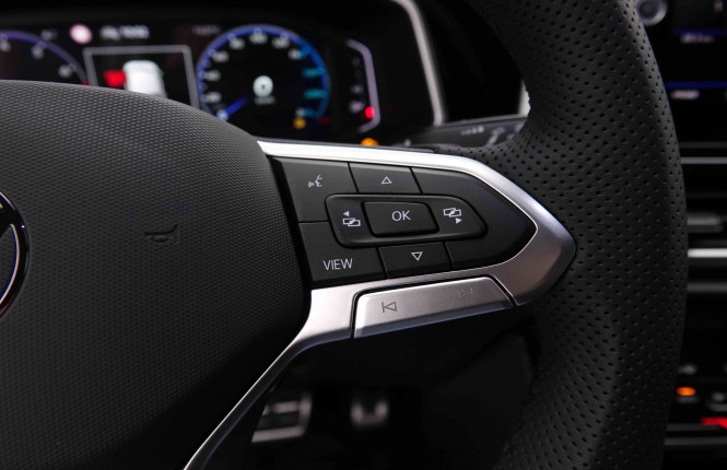 VOLKSWAGEN_VOLKSWAGEN_T_ROC_2551453_18.jpg VOLKSWAGEN_VOLKSWAGEN_T_ROC_2551453_18.jpg