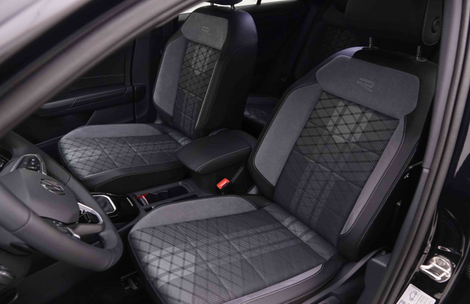 VOLKSWAGEN_VOLKSWAGEN_T_ROC_2551453_6.jpg VOLKSWAGEN_VOLKSWAGEN_T_ROC_2551453_6.jpg