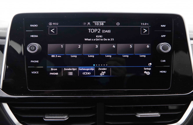 VOLKSWAGEN_VOLKSWAGEN_T_ROC_2551454_10.jpg VOLKSWAGEN_VOLKSWAGEN_T_ROC_2551454_10.jpg