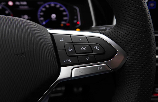 VOLKSWAGEN_VOLKSWAGEN_T_ROC_2551456_19.jpg VOLKSWAGEN_VOLKSWAGEN_T_ROC_2551456_19.jpg