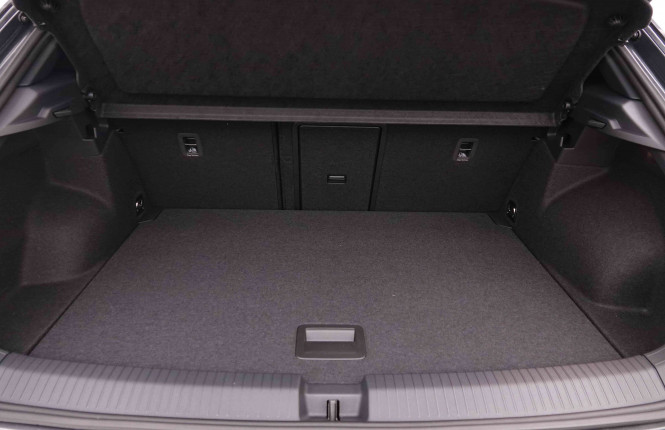 VOLKSWAGEN_VOLKSWAGEN_T_ROC_2551466_5.jpg VOLKSWAGEN_VOLKSWAGEN_T_ROC_2551466_5.jpg