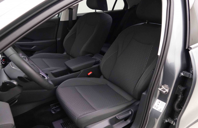 VOLKSWAGEN_VOLKSWAGEN_T_ROC_2551695_6.jpg VOLKSWAGEN_VOLKSWAGEN_T_ROC_2551695_6.jpg