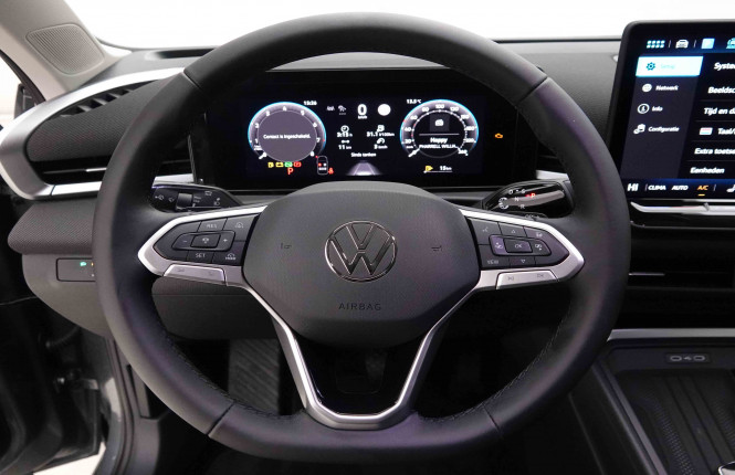 VOLKSWAGEN_VOLKSWAGEN_T_ROC_2551695_8.jpg VOLKSWAGEN_VOLKSWAGEN_T_ROC_2551695_8.jpg