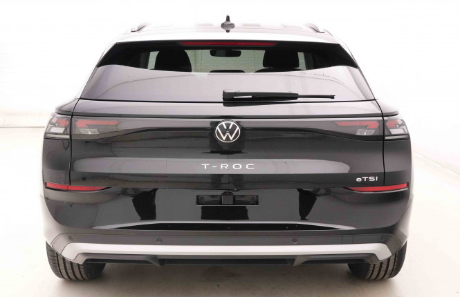 VOLKSWAGEN_VOLKSWAGEN_T_ROC_2551698_26.jpg