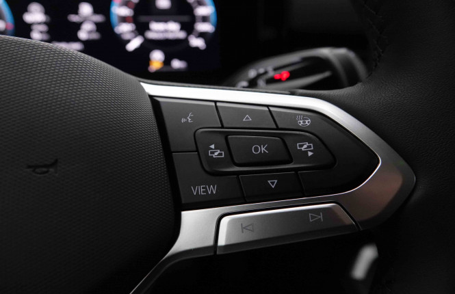 VOLKSWAGEN_VOLKSWAGEN_T_ROC_2551699_17.jpg VOLKSWAGEN_VOLKSWAGEN_T_ROC_2551699_17.jpg