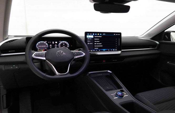 VOLKSWAGEN_VOLKSWAGEN_T_ROC_2551699_7.jpg VOLKSWAGEN_VOLKSWAGEN_T_ROC_2551699_7.jpg