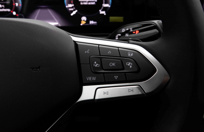 VOLKSWAGEN_VOLKSWAGEN_T_ROC_2653394_17.jpg VOLKSWAGEN_VOLKSWAGEN_T_ROC_2653394_17.jpg