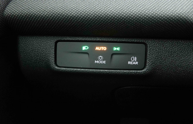 VOLKSWAGEN_VOLKSWAGEN_T_ROC_2653446_19.jpg VOLKSWAGEN_VOLKSWAGEN_T_ROC_2653446_19.jpg