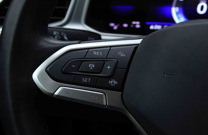VOLKSWAGEN_VOLKSWAGEN_T_ROC_2655291_22.jpg VOLKSWAGEN_VOLKSWAGEN_T_ROC_2655291_22.jpg