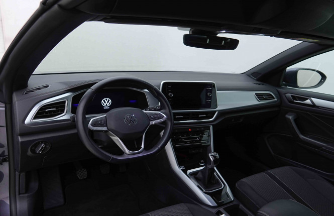 VOLKSWAGEN_VOLKSWAGEN_T_ROC_2655291_7.jpg VOLKSWAGEN_VOLKSWAGEN_T_ROC_2655291_7.jpg